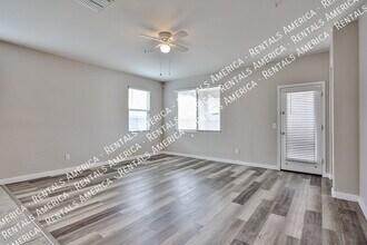 30938 W Mitchell Dr in Buckeye, AZ - Building Photo - Building Photo