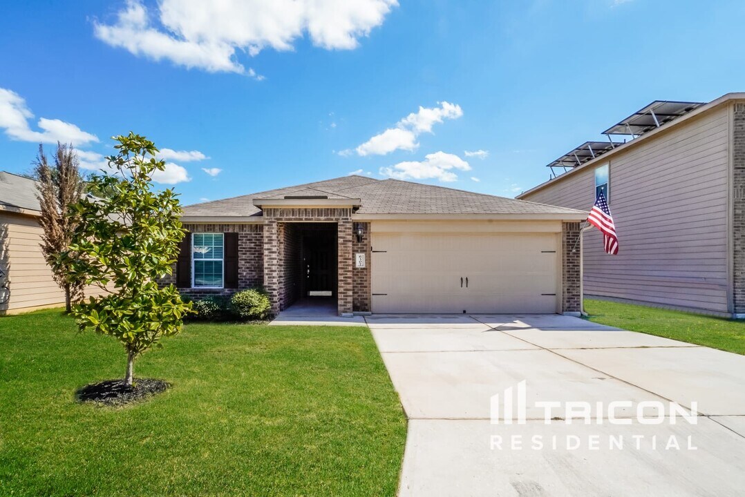 6307 Still Meadow in San Antonio, TX - Building Photo
