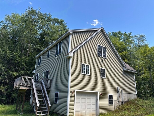 7 George Howard Rd in Hubbardston, MA - Building Photo - Building Photo