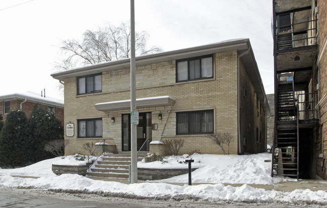 The Caroline in Milwaukee, WI - Foto de edificio - Building Photo