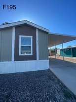 5201 W Camelback Rd in Phoenix, AZ - Building Photo