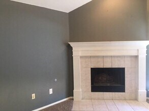 329 Keswick Ln in Mesquite, TX - Building Photo - Building Photo