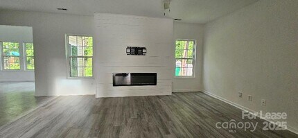 8832 Goldfields Dr in Charlotte, NC - Building Photo - Building Photo