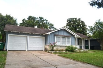 7130 Leader St in Houston, TX - Building Photo - Building Photo