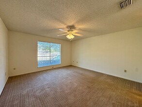 6802 Old Briarstown Dr in Waco, TX - Building Photo - Building Photo