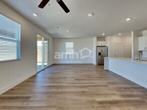 11178 Magallanes St in Las Vegas, NV - Building Photo - Building Photo