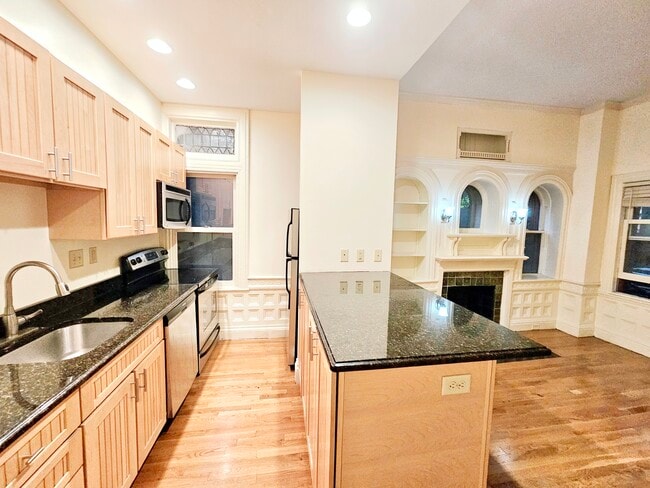 197 Commonwealth Ave, Unit 1
