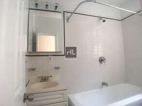 WEST 13 STREET in New York, NY - Foto de edificio - Building Photo