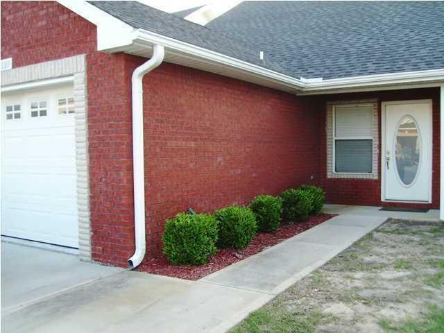 1150 Airport Rd in Destin, FL - Building Photo