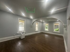 566 Maitland St in London, ON - Building Photo - Building Photo