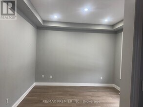 185 Faust Rdg in Vaughan, ON - Building Photo - Building Photo