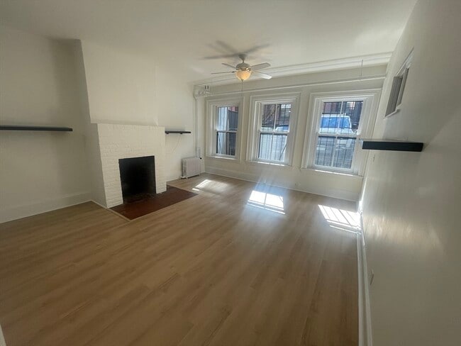 70 Marlborough St in Boston, MA - Building Photo - Building Photo