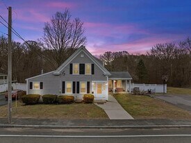 583 Union St in Rockland, MA - Building Photo