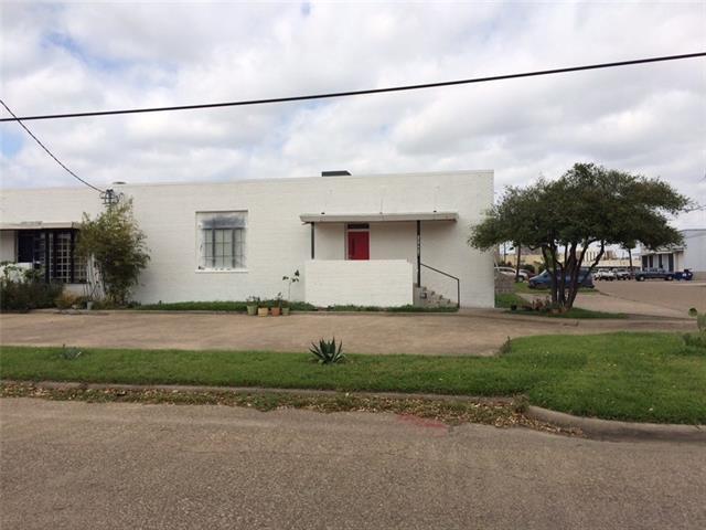 1371 Crampton St in Dallas, TX - Building Photo - Building Photo