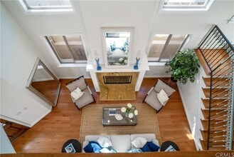 2509 Palm Ave in Manhattan Beach, CA - Foto de edificio - Building Photo