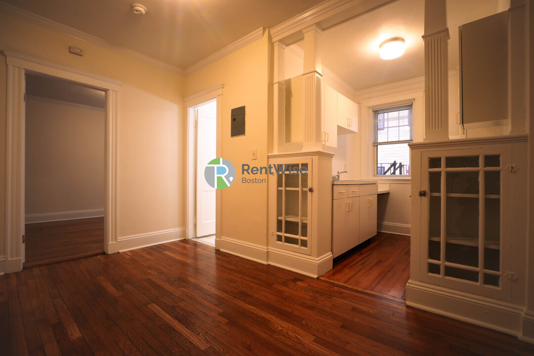 21 Wendell St in Cambridge, MA - Building Photo