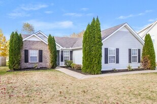 1820 St Andrews Dr in Murfreesboro, TN - Building Photo