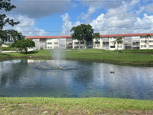 property at 8962 S Hollybrook Blvd