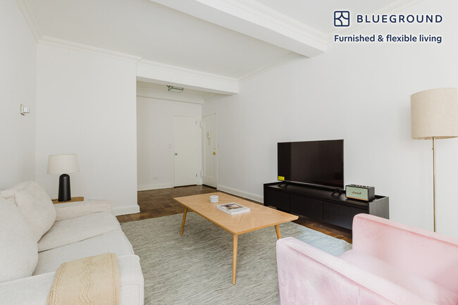 300 E 57th St, Unit FL3-ID1715 in New York, NY - Building Photo - Building Photo