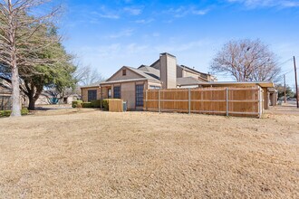 3343 Chimney Pl Dr in Waco, TX - Building Photo - Building Photo