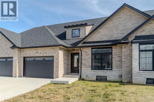 602 Hacket Rd in Amherstburg, ON - Building Photo - Building Photo