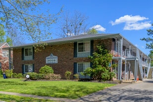 Square in Lexington, KY - Building Photo