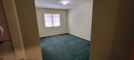 2801 Cherry St, Unit 4 in Berkeley, CA - Foto de edificio - Building Photo