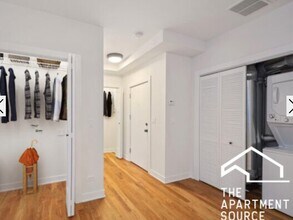 2207 W Eastwood Ave, Unit 1 in Chicago, IL - Building Photo - Building Photo