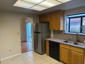 7243 Sleepy Creek Dr in San Jose, CA - Building Photo - Building Photo