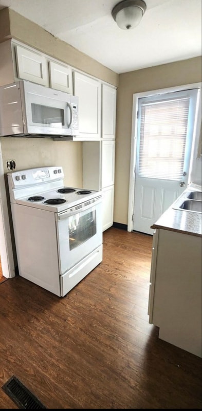 property at 1021 E Weber Rd