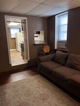 1225 Battery Ave, Unit 3rd Floor Apt in Baltimore, MD - Foto de edificio - Building Photo