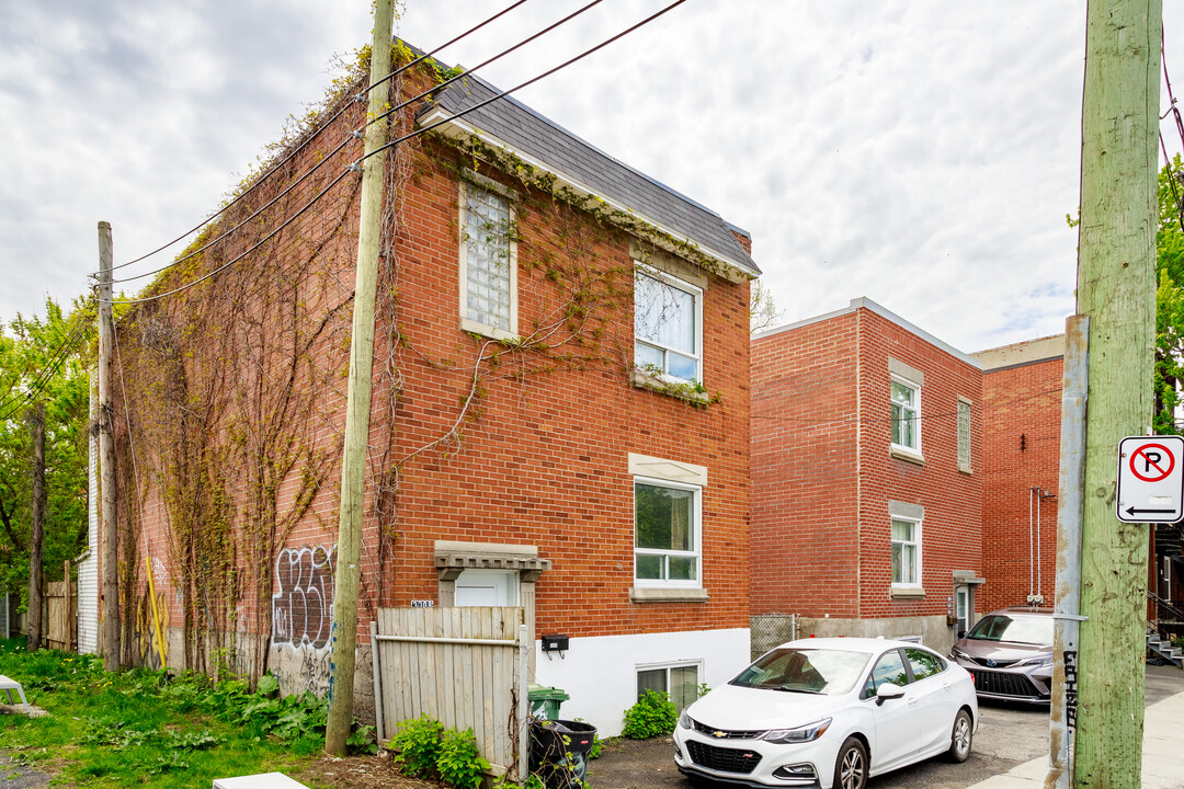 3012 De Rushbrooke Rue in Verdun, QC - Building Photo