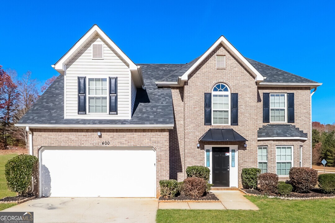 400 Trinity Tr in Ellenwood, GA - Building Photo