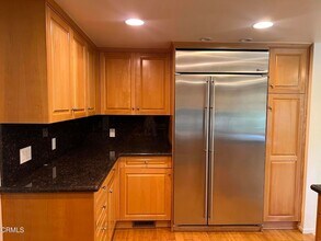 5414 Palm Dr in La Cañada Flintridge, CA - Building Photo - Building Photo