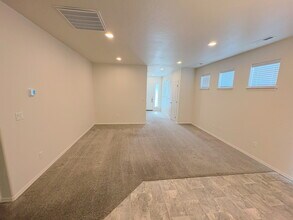 7608 W Corona Dr in Boise, ID - Building Photo - Building Photo