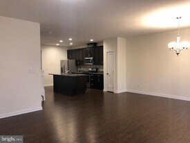 243 Wynstone Ct in Colmar, PA - Building Photo