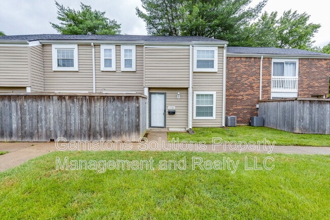1705 Granville Rd in Franklin, TN - Foto de edificio - Building Photo