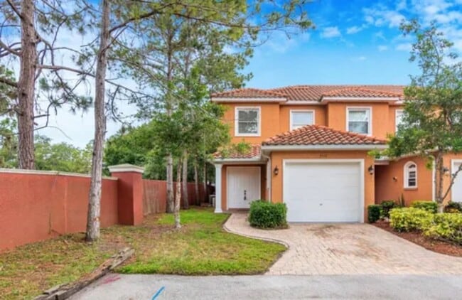 property at 2349 Max Ct