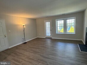 4529 28th Rd S-Unit -A in Arlington, VA - Building Photo - Building Photo