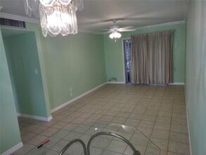 1566 Pleasant Rd, Unit J24 in Bradenton, FL - Building Photo - Building Photo