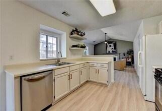 10570 Bridgemor Dr in Alpharetta, GA - Building Photo - Building Photo