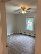 12 Vine St in Biddeford, ME - Building Photo - Building Photo