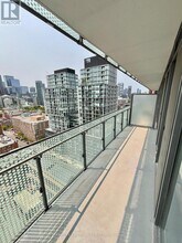 135-2135 Lower Sherbourne St in Toronto, ON - Building Photo - Building Photo