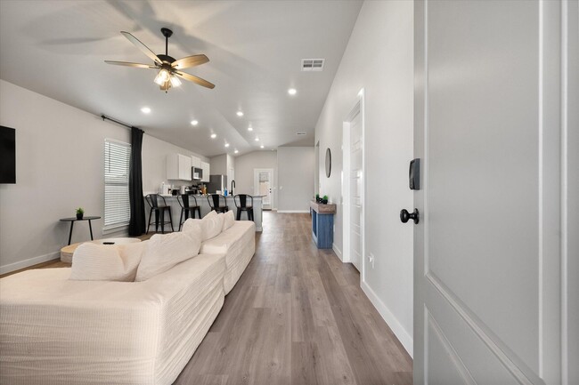 2146 Kokomo Ave in Lubbock, TX - Building Photo - Building Photo