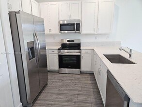 5859 Shining Sea Ct in Delray Beach, FL - Building Photo - Building Photo