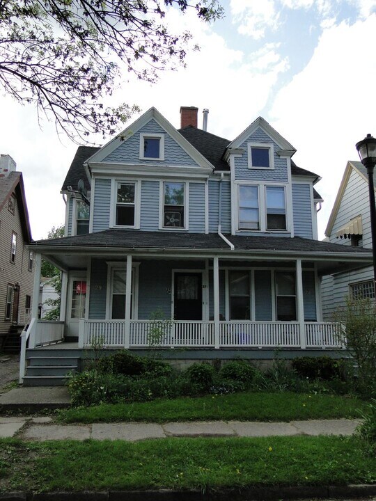 27-29-29 Edmonds St in Rochester, NY - Foto de edificio