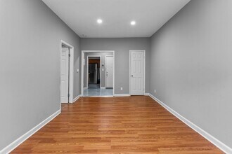 248 Clendenny Ave in Jersey City, NJ - Building Photo - Building Photo