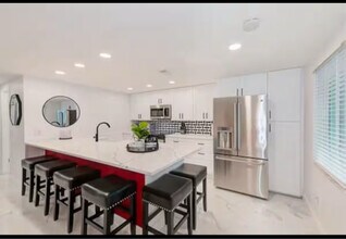 6809 S Juanita St in Tampa, FL - Building Photo - Building Photo