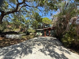 248 Le Jeune Dr in Merritt Island, FL - Building Photo