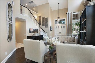 20 Amato in Mission Viejo, CA - Foto de edificio - Building Photo